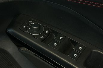 FORD PUMA  ST-Line 5 Door 1.0L EcoBoost 125PS mHEV 7 Speed Automatic