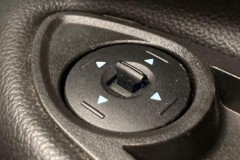 FORD KUGA  2.0 L TDCi Zetec 5dr 6Spd Pshift 150PS