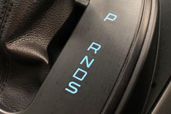 FORD KUGA  2.0 L TDCi Zetec 5dr 6Spd Pshift 150PS