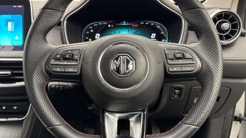 MG MOTOR UK HS  1.5 T-GDI PHEV SE 5dr Auto Hatchback