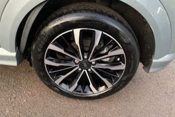 FORD PUMA  1.0 L EcoBoost Hybrid (mHEV) ST-Line Vignale 5dr 7Spd Auto 155P