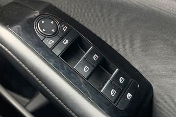 MAZDA 3  2.0 e-Skyactiv G MHEV Sport Lux 5dr Auto Hatchback
