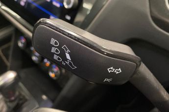 VOLKSWAGEN TIGUAN  2.0 TDi 150 4Motion R Line 5dr DSG Estate