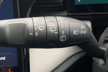 FORD PUMA  Gen-E Premium 5 Door 43 kWh Standard Range 1 Speed Automatic