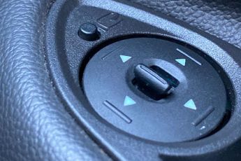 FORD KUGA  1.5 TDCi (Diesel) Titanium 5dr 6Spd Pshift 120PS