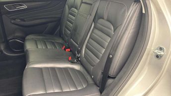 MG MOTOR UK HS  1.5 T-GDI PHEV Trophy 5dr Auto Hatchback