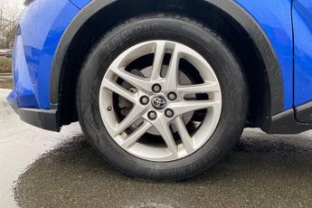 TOYOTA C-HR  1.8 Hybrid Icon 5dr CVT Hatchback