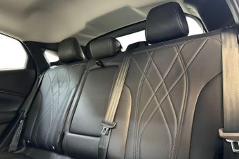 FORD MUSTANG MACH-E  68 kWh (75kWh) Standard Range RWD Standard 5dr Auto