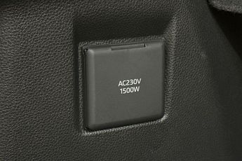 TOYOTA C-HR  2.0 PHEV Design 5dr CVT Hatchback