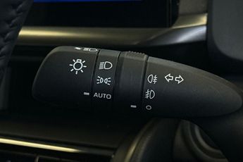 TOYOTA C-HR  2.0 PHEV Design 5dr CVT Hatchback