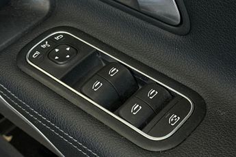 MERCEDES-BENZ CLA  CLA 180 AMG Line 4dr Tip Auto Saloon