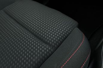 FORD FOCUS  ST-Line 5 door 1.0L EcoBoost 155PS mHEV FWD 7 Speed PowerShift