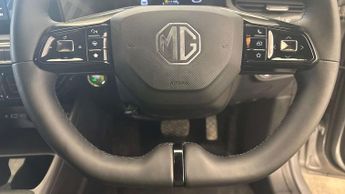 MG MOTOR UK MG3  1.5 Hybrid Trophy 5dr Auto Hatchback