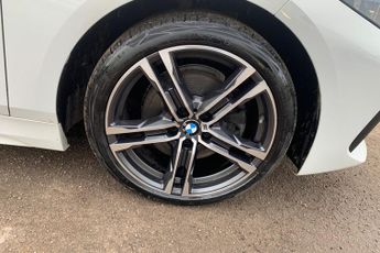 BMW 1 SERIES  118i M Sport 5dr Step Auto Hatchback