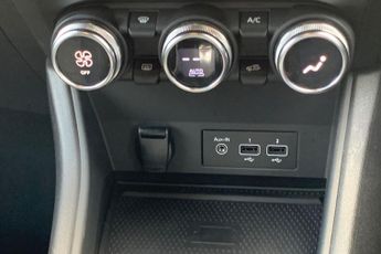 RENAULT CAPTUR  1.6 E-Tech Plug-in hybrid 160 Techno 5dr Auto Hatchback