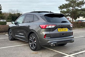 FORD KUGA  ST-Line X Edition 5 door 1.5L EcoBlue 120PS FWD 8 Speed Automat