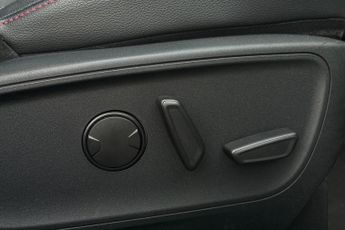 FORD KUGA  ST-Line X Edition 5 door 1.5L EcoBlue 120PS FWD 8 Speed Automat