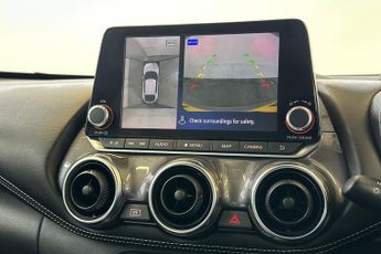NISSAN JUKE  1.6 Hybrid Tekna 5dr Auto Hatchback