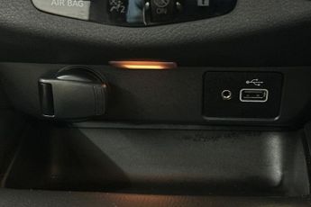 NISSAN JUKE  1.6 Hybrid Tekna 5dr Auto Hatchback