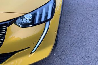 PEUGEOT 208  100kW GT Premium 50kWh 5dr Auto Hatchback