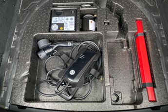 MG MOTOR UK ZS  130kW Trophy Connect EV 51kWh 5dr Auto Hatchback