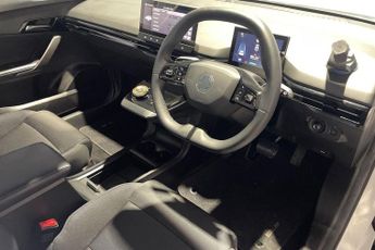 MG MOTOR UK MG4  150kW SE EV Long Range 64kWh 5dr Auto Hatchback