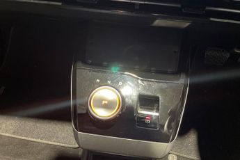 MG MOTOR UK MG4  150kW SE EV Long Range 64kWh 5dr Auto Hatchback