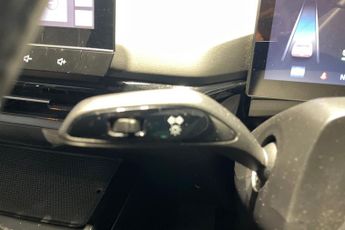 MG MOTOR UK MG4  150kW SE EV Long Range 64kWh 5dr Auto Hatchback