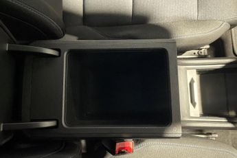 MG MOTOR UK MG4  150kW SE EV Long Range 64kWh 5dr Auto Hatchback