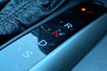 HONDA CIVIC  1.0 VTEC Turbo SR 5dr CVT Hatchback