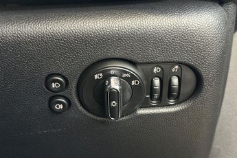 MINI HATCHBACK  135kW Cooper S Level 2 33kWh 3dr Auto Hatchback