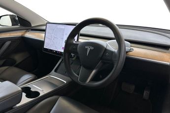 TESLA MODEL 3  RWD 4dr Auto Saloon