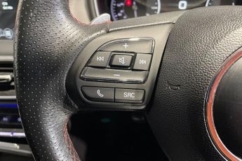 MG MOTOR UK HS  1.5 T-GDI Exclusive 5dr DCT Hatchback