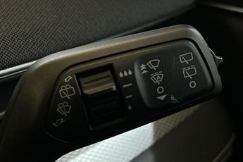 FORD MUSTANG MACH-E  Premium 5 Door 88kWh Extended Range RWD 1 Speed Automatic