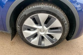 TESLA MODEL Y  Long Range AWD 5dr Auto Hatchback