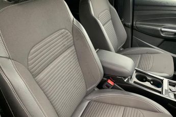 FORD KUGA  2.0 L TDCi Titanium Edition 5dr 6Spd Pshift 120PS