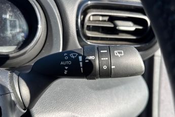 MAZDA 2 Hybrid  1.5i Hybrid Select 5dr CVT Hatchback