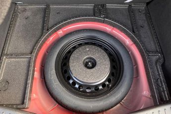 FORD FOCUS  1.5 TDCi S6 (Diesel) Zetec Edition 5dr 6Spd Pshift 120PS