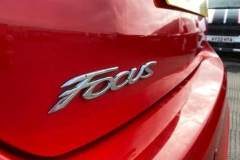 FORD FOCUS  1.5 TDCi S6 (Diesel) Zetec Edition 5dr 6Spd Pshift 120PS