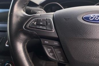 FORD FOCUS  1.5 TDCi S6 (Diesel) Zetec Edition 5dr 6Spd Pshift 120PS