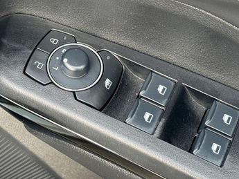 FORD PUMA  Titanium 5 Door 1.0L EcoBoost 125PS mHEV 7 Speed Automatic