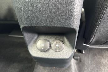 FORD PUMA  Titanium 5 Door 1.0L EcoBoost 125PS mHEV 7 Speed Automatic