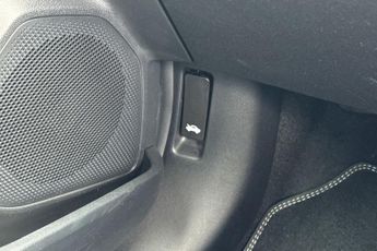 FORD PUMA  Titanium 5 Door 1.0L EcoBoost 125PS mHEV 7 Speed Automatic