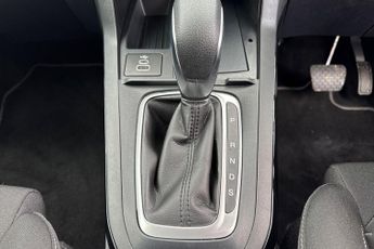 FORD PUMA  Titanium 5 Door 1.0L EcoBoost 125PS mHEV 7 Speed Automatic