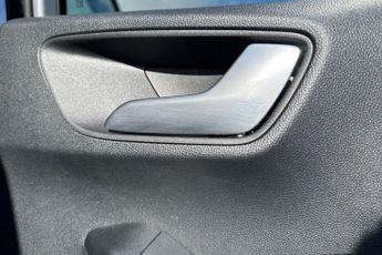 FORD PUMA  Titanium 5 Door 1.0L EcoBoost 125PS mHEV 7 Speed Automatic