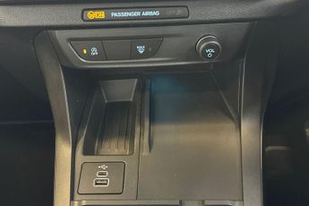 FORD PUMA  Titanium 5 Door 1.0L EcoBoost 125PS mHEV 7 Speed Automatic