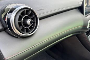 MG MOTOR UK HS  1.5 T-GDI PHEV Exclusive 5dr Auto Hatchback