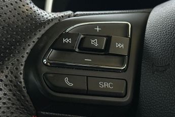 MG MOTOR UK ZS  115kW Trophy Connect EV Long Range73kWh 5dr Auto Hatchback