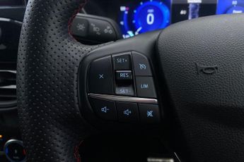 FORD KUGA  ST-Line Edition 5 door 2.5L Duratec FHEV 190PS FWD CVT Automati