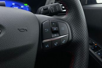 FORD KUGA  ST-Line Edition 5 door 2.5L Duratec FHEV 190PS FWD CVT Automati